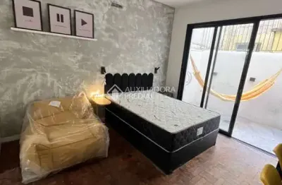 Apartamento com 1 quarto à venda na rua luiz afonso, 540, cidade baixa, porto alegre, 24 m2 por r$ 219.000