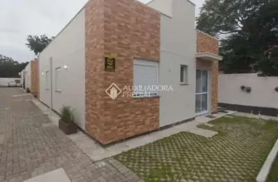 Casa em condomínio fechado com 2 quartos à venda na rua rui barbosa, 780, alegria, guaíba, 48 m2 por r$ 250.000