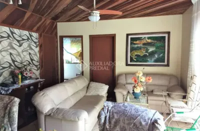 Casa em condomínio fechado com 4 quartos à venda na rua general salvador pinheiro, 258, vila jardim, porto alegre, 230 m2 por r$ 1.200.000