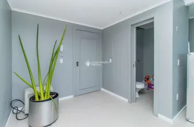 Sala comercial à venda na avenida augusto meyer, 163, auxiliadora, porto alegre, 32 m2 por r$ 315.000
