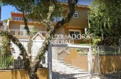 Casa com 4 quartos à venda na rua fernando osório, 210, teresópolis, porto alegre, 289 m2 por r$ 1.250.000