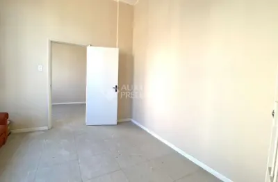 Sala comercial à venda na avenida borges de medeiros, 308, praia de belas, porto alegre, 39 m2 por r$ 106.500
