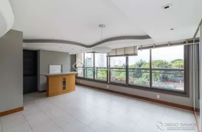 Apartamento com 3 quartos à venda na rua primeiro de janeiro, 150, três figueiras, porto alegre, 120 m2 por r$ 1.800.000