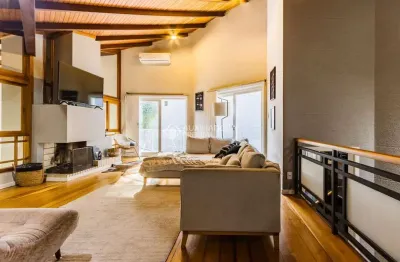 Casa com 5 quartos à venda na rua matias josé bins, 313, três figueiras, porto alegre, 518 m2 por r$ 5.700.000