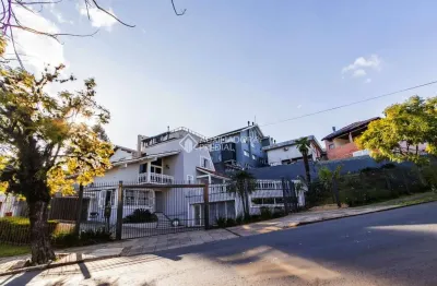 Casa com 5 quartos à venda na rua matias josé bins, 313, três figueiras, porto alegre, 518 m2 por r$ 5.700.000
