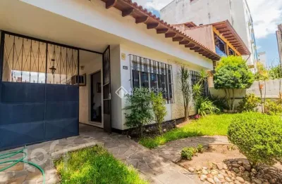 Casa com 3 quartos para alugar na rua atanásio belmonte, 427, boa vista, porto alegre, 216 m2 por r$ 7.000