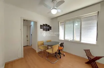 Apartamento com 1 quarto à venda na rua valparaíso, 1050, jardim botânico, porto alegre, 39 m2 por r$ 215.000