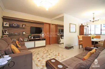 Apartamento com 3 quartos à venda na rua roque calage, 870, passo da areia, porto alegre, 98 m2 por r$ 1.170.000