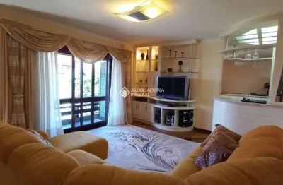 Casa com 3 quartos à venda na rua andré michelon, 107, cruzeiro, caxias do sul, 302 m2 por r$ 2.332.000