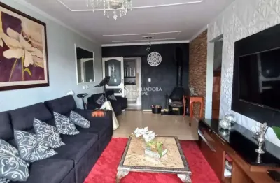 Casa com 3 quartos à venda na rua joão biazus, 95, são virgílio, caxias do sul, 172 m2 por r$ 780.000