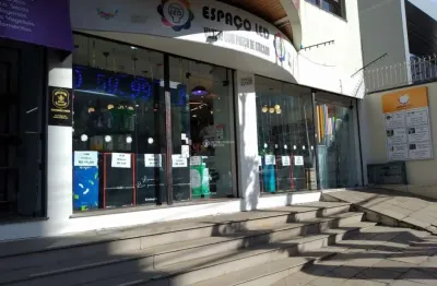 Ponto comercial à venda na rua bento gonçalves, 2724, centro, caxias do sul, 141 m2 por r$ 850.000