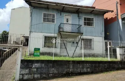 Casa com 5 quartos à venda na rua aldo locatelli, 1751, petrópolis, caxias do sul, 234 m2 por r$ 658.000