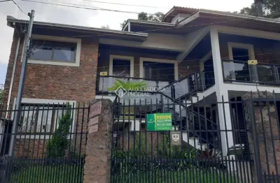 Casa com 3 quartos à venda na joão viganó, 161, nossa senhora de fátima, caxias do sul, 279 m2 por r$ 1.200.000