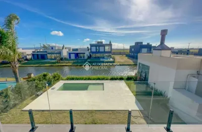 Casa em condomínio fechado com 4 quartos à venda na circulação, 720, centro, xangri-lá, 227 m2 por r$ 2.300.000