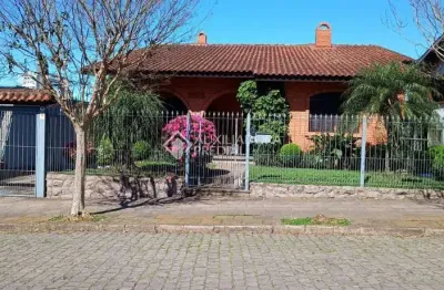 Casa com 3 quartos à venda na rua angelo corso, 1062, petrópolis, caxias do sul, 150 m2 por r$ 1.450.000