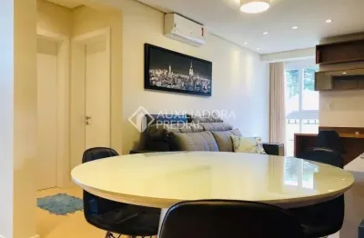 Apartamento com 1 quarto à venda na borges de medeiros, 935, centro, canela, 53 m2 por r$ 880.000