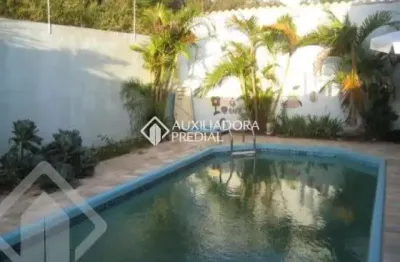 Casa com 3 quartos à venda na carlos de moura e cunha, doutor, 12, centro, guaíba, 167 m2 por r$ 950.000