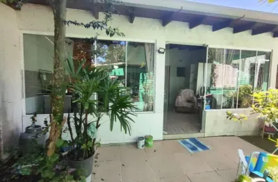 Casa com 3 quartos à venda na b-onze, 104, morada da colina, guaíba, 120 m2 por r$ 250.000