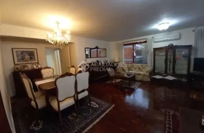 Apartamento com 3 quartos à venda na rua coronel aurélio bitencourt, 60, rio branco, porto alegre, 133 m2 por r$ 1.000.000