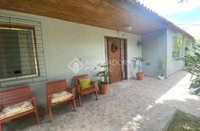 Casa com 3 quartos à venda na avenida perimetral, 127, centro, guaíba, 200 m2 por r$ 520.000