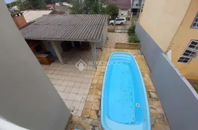 Casa com 3 quartos à venda na rua anita garibaldi, 143, alvorada, guaíba, 241 m2 por r$ 1.450.000
