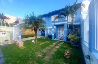 Casa com 3 quartos à venda na rua ivo lessa silveira, 232, parque 35, guaíba, 181 m2 por r$ 800.000