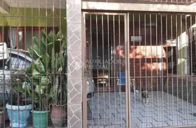 Casa com 4 quartos à venda na rua arno kappel, 21, farrapos, porto alegre, 285 m2 por r$ 255.000