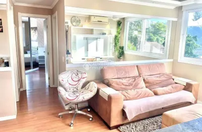 Apartamento com 2 quartos à venda na rua brasil, 384, centro, canoas, 63 m2 por r$ 585.000