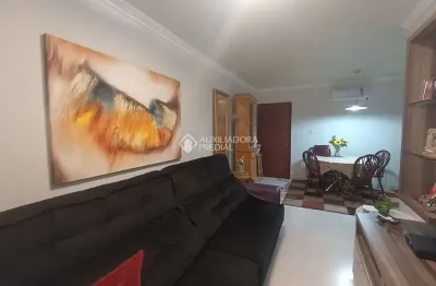 Apartamento com 2 quartos à venda na rua brasil, 214, centro, canoas, 69 m2 por r$ 290.000