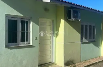 Casa em condomínio fechado com 2 quartos à venda na rua dom joão becker, 2455, fátima, canoas, 62 m2 por r$ 200.000