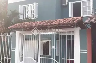 Casa com 4 quartos à venda na Rua Martinho Lutero, 117, Harmonia, Canoas, 270 m2 por R$ 1.300.000