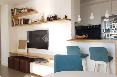 Apartamento com 2 quartos à venda na avenida josé aloísio filho, 595, humaitá, porto alegre, 53 m2 por r$ 295.000