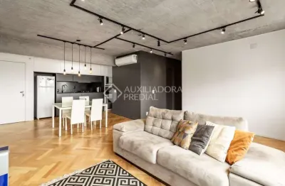 Apartamento com 2 quartos à venda na rua eduardo mastalir, 50, são sebastião, porto alegre, 75 m2 por r$ 741.000