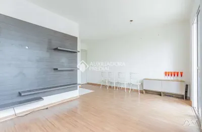 Apartamento com 3 quartos à venda na avenida josé aloísio filho, 411, humaitá, porto alegre, 67 m2 por r$ 294.990