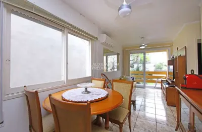 Apartamento com 2 quartos à venda na rua veador porto, 686, santana, porto alegre, 66 m2 por r$ 379.000