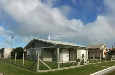 Casa com 3 quartos à venda na linguado, 27, mariluz (distrito), imbé, 200 m2 por r$ 789.000