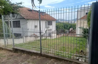 Terreno à venda na rua guararapes, 55, petrópolis, porto alegre, 261 m2 por r$ 650.000