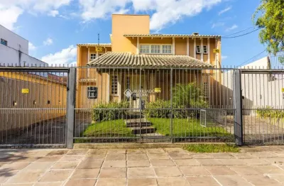 Casa em condomínio fechado com 3 quartos à venda na rua doutor telmo vergara, 278, partenon, porto alegre, 240 m2 por r$ 950.000