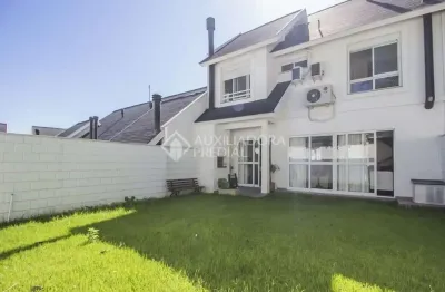 Casa em condomínio fechado com 3 quartos à venda na rua tocantins, 1120, lomba do pinheiro, porto alegre, 207 m2 por r$ 1.180.000