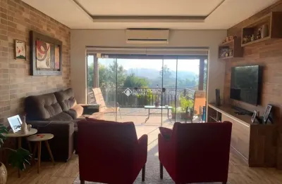 Casa em condomínio fechado com 3 quartos à venda na estrada dos guterres, 2565, fiuza, viamão, 153 m2 por r$ 901.000