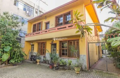 Casa com 3 quartos à venda na rua vasco da gama, 988, bom fim, porto alegre, 256 m2 por r$ 2.843.000