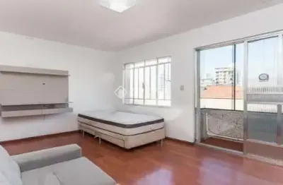 Apartamento com 1 quarto à venda na travessa tuyuty, 10, centro histórico, porto alegre, 28 m2 por r$ 220.000
