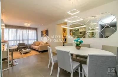 Apartamento com 2 quartos à venda na rua paulo setúbal, 134, passo da areia, porto alegre, 82 m2 por r$ 974.458
