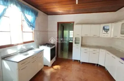 Casa com 3 quartos à venda na antônio josé de santana, 1127, lomba do pinheiro, porto alegre, 300 m2 por r$ 250.000