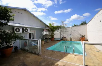 Casa com 3 quartos à venda na rua paulino chaves, 427, santo antônio, porto alegre, 250 m2 por r$ 1.099.000