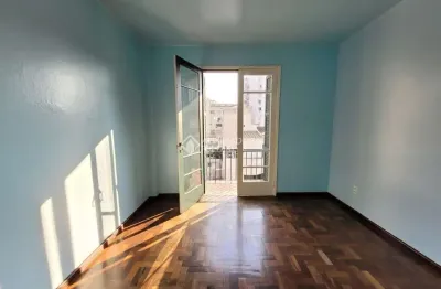Apartamento com 2 quartos à venda na rua pinto bandeira, 476, centro histórico, porto alegre, 80 m2 por r$ 269.000