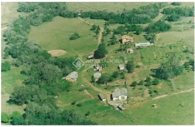 Fazenda à venda na capororoca, 40 rincão da madalena, 6050, morungava (distrito), gravataí, 230 m2 por r$ 1.860.000