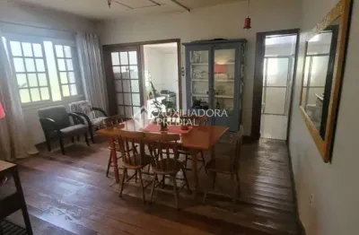 Casa com 3 quartos à venda na rua coronel feijó, 618, higienópolis, porto alegre, 250 m2 por r$ 860.000