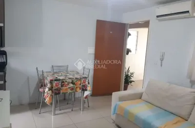Apartamento com 2 quartos à venda na rua nelson zang, 271, partenon, porto alegre, 40 m2 por r$ 400.000