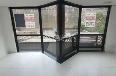 Sala comercial à venda na rua vinte e quatro de outubro, 650, moinhos de vento, porto alegre, 32 m2 por r$ 190.000